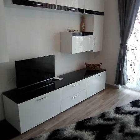 Apartament Egretei Апартаменти Брашов